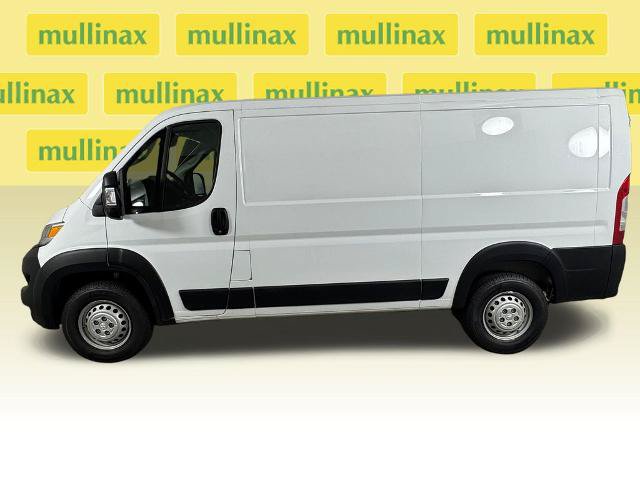 Used 2025 RAM ProMaster 2500 w/ Convenience Group FWD image 12
