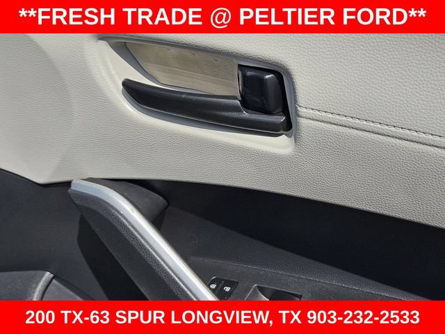 Used 2022 Toyota Corolla Cross L FWD image 12