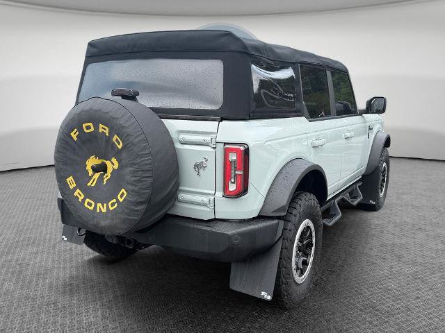 Certified 2022 Ford Bronco Outer Banks w/ Sasquatch Package AWD/4WD image 3
