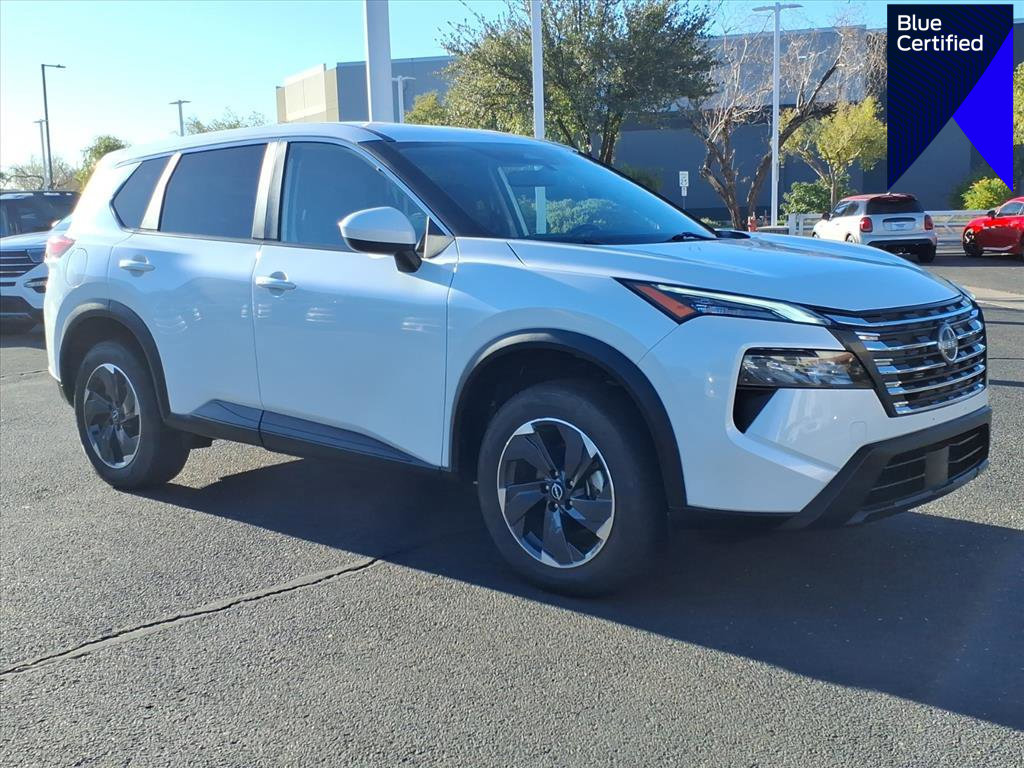 Used 2024 Nissan Rogue SV