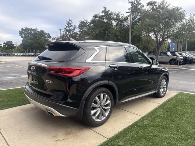 Used 2021 INFINITI QX50 Essential w/ Cargo Package FWD image 3