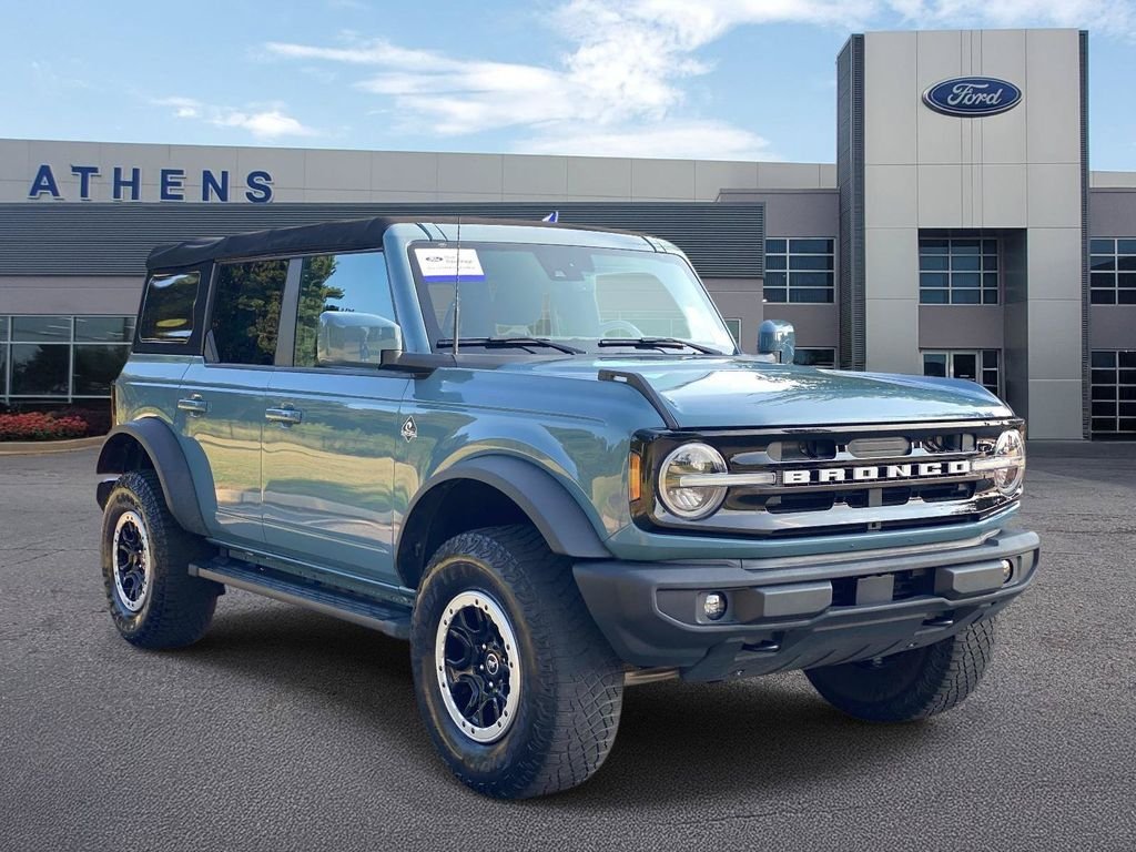 Certified 2022 Ford Bronco Outer Banks w/ Sasquatch Package