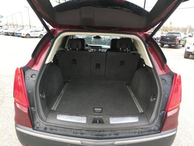 Used 2017 Cadillac XT5 Premium Luxury w/ LPO, Wheel Lock Package image 15