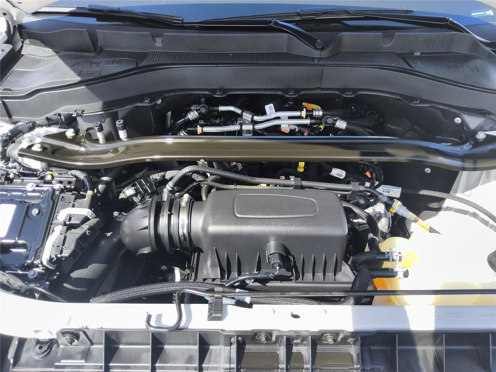 Certified 2023 Ford Explorer Limited w/ Limited Technology Package RWD image 34