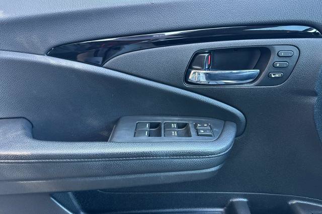 Used 2022 Honda Pilot Elite image 10