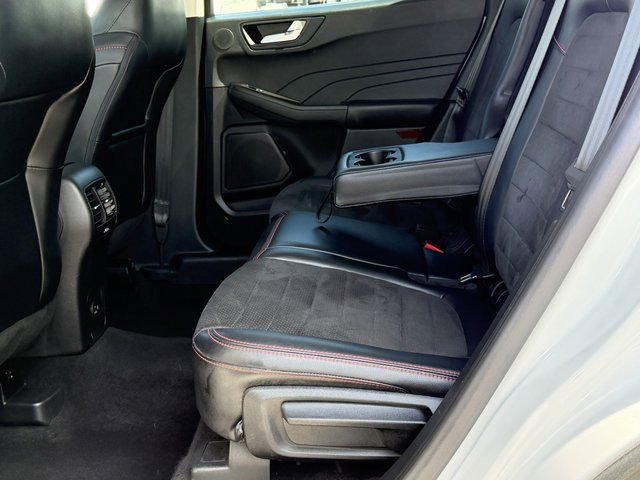 Certified 2021 Ford Escape SEL w/ SEL Stealth AWD Package image 7