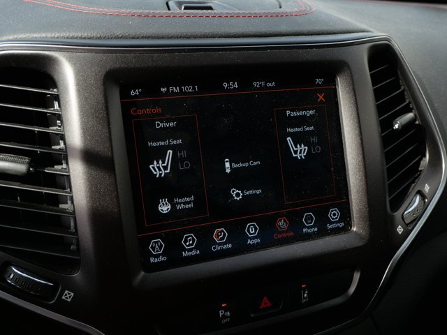Used 2021 Jeep Cherokee Trailhawk w/ Trailer Tow Group AWD/4WD image 26