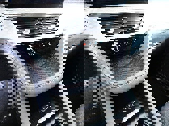 Certified 2025 Ford Explorer Active image 20