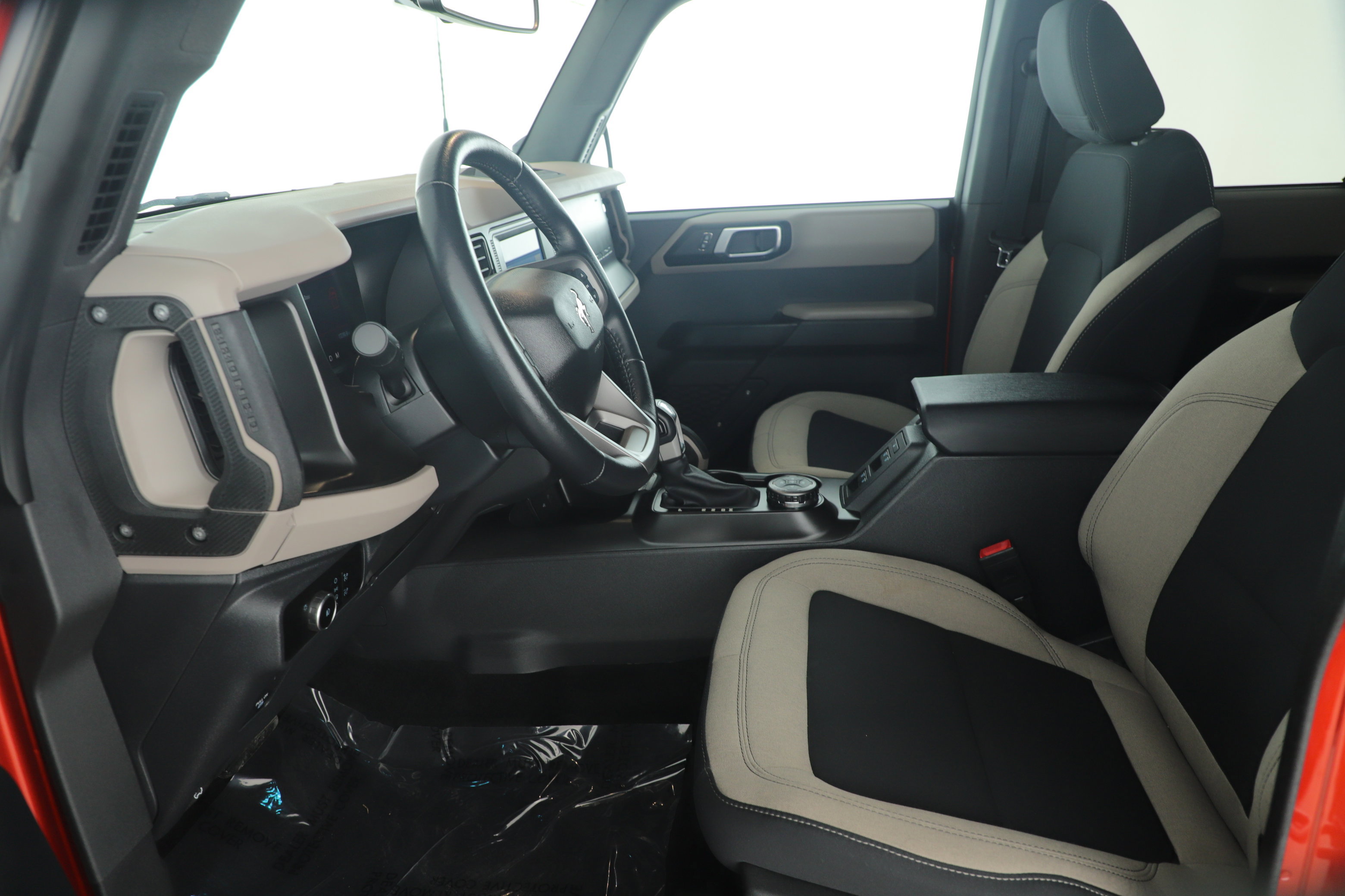 Certified 2023 Ford Bronco Big Bend w/ Sasquatch Package image 24