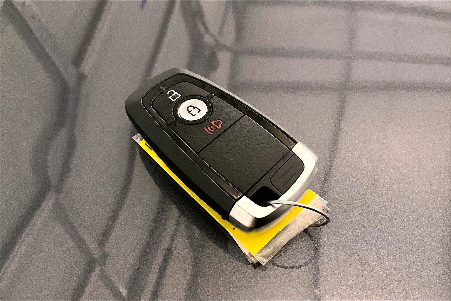 Certified 2020 Ford EcoSport SE w/ SE Convenience Package image 9