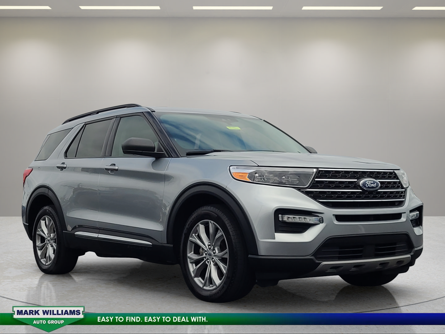 Certified 2023 Ford Explorer XLT w/ Equipment Group 202A