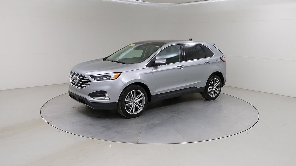 Certified 2024 Ford Edge Titanium w/ Equipment Group 301A AWD/4WD image 20