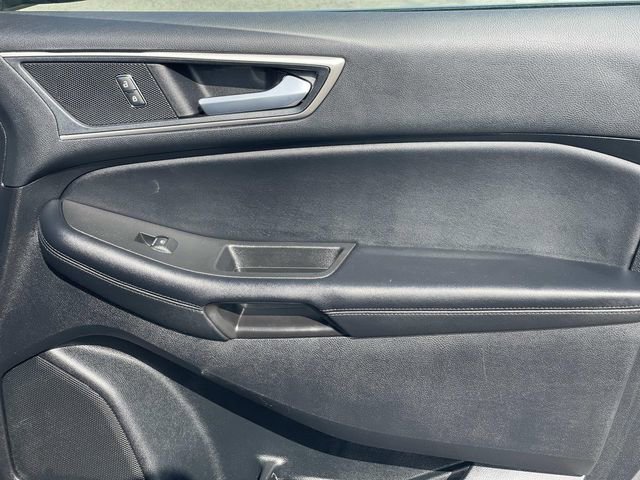 Certified 2022 Ford Edge SEL AWD/4WD image 36