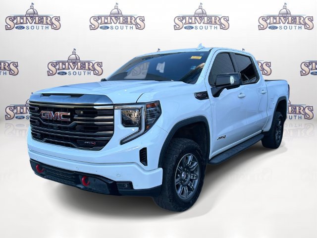 Used 2024 GMC Sierra 1500 AT4 w/ Technology Package AWD/4WD image 3