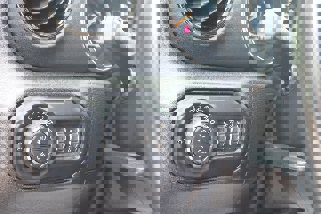 Used 2021 Jeep Gladiator Overland image 20