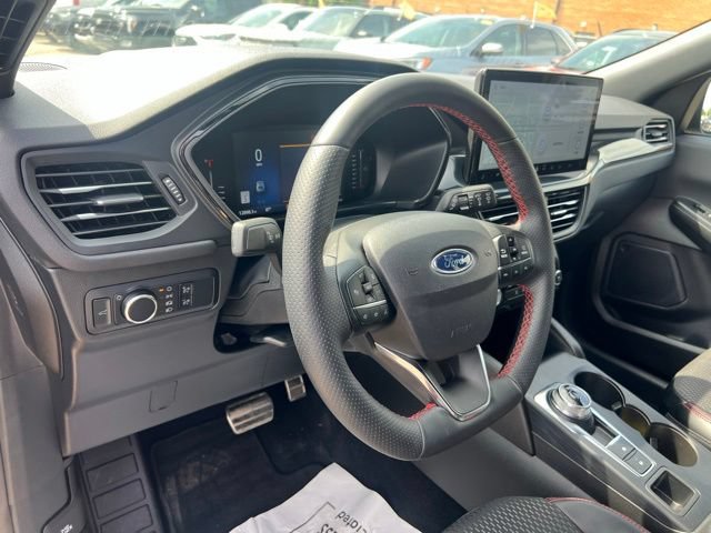 Certified 2024 Ford Escape ST-Line w/ Tech Pack #1 AWD/4WD image 7
