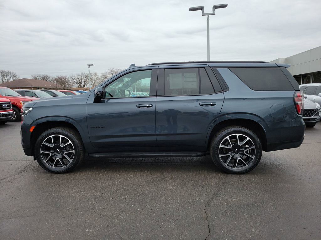 Used 2021 Chevrolet Tahoe RST w/ Luxury Package image 2