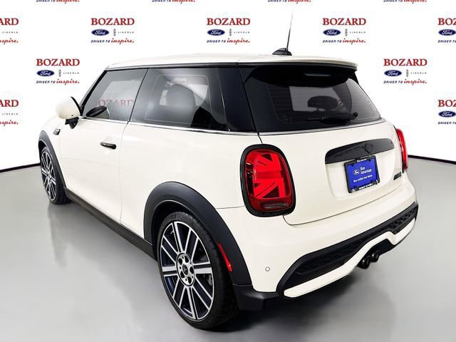 Used 2023 MINI Cooper S image 3