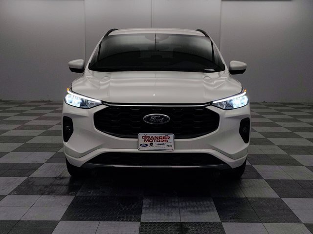 Certified 2024 Ford Escape ST-Line Select w/ Tech Pack #2 AWD/4WD image 6