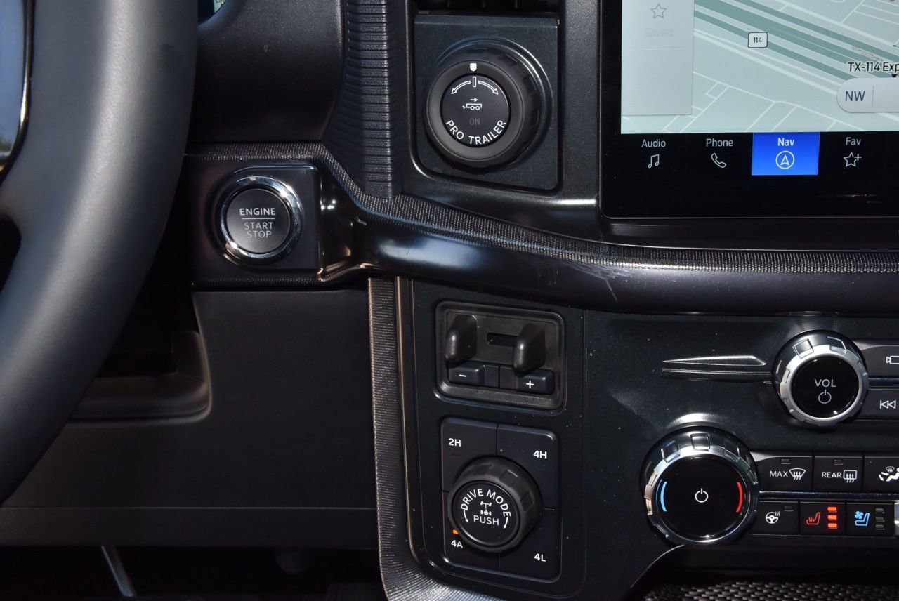 Certified 2025 Ford F150 Raptor w/ Equipment Group 803A Raptor R AWD/4WD image 32