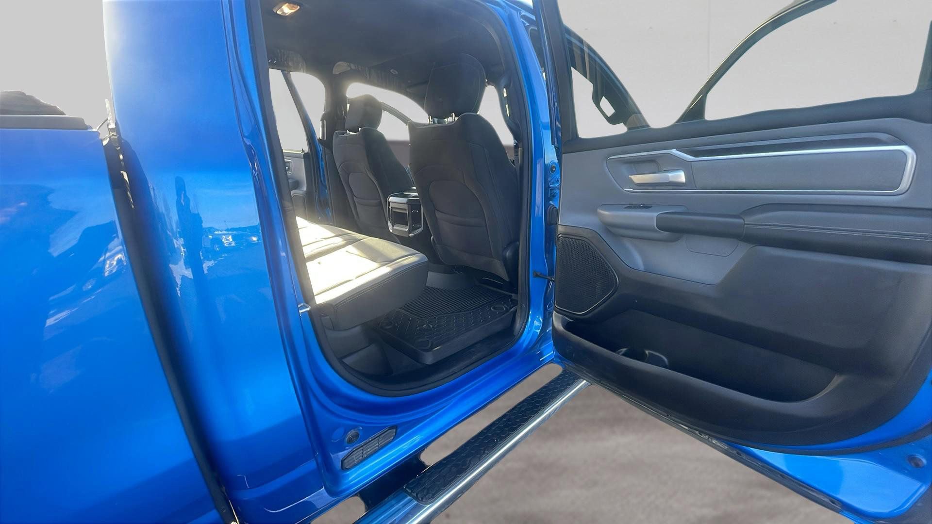 Used 2022 RAM 1500 Big Horn image 17