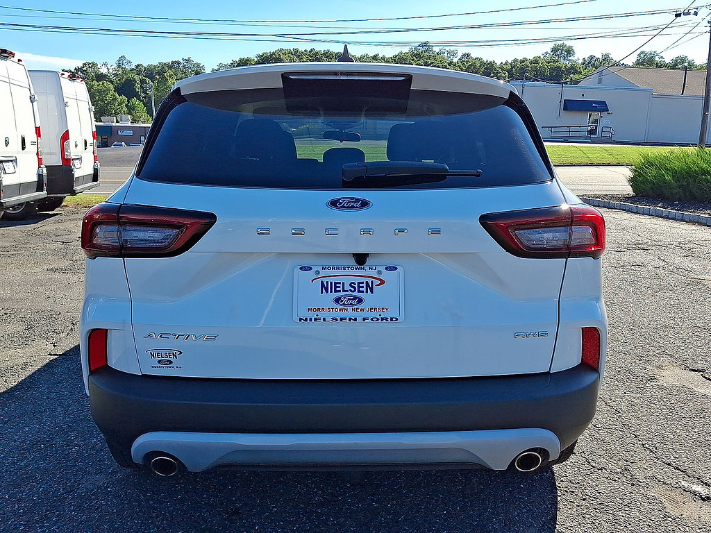 Certified 2023 Ford Escape Active AWD/4WD image 29