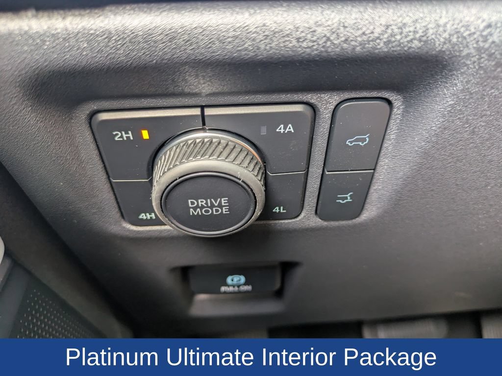 Certified 2025 Ford Expedition Max Platinum w/ Platinum Ultimate Package AWD/4WD image 29
