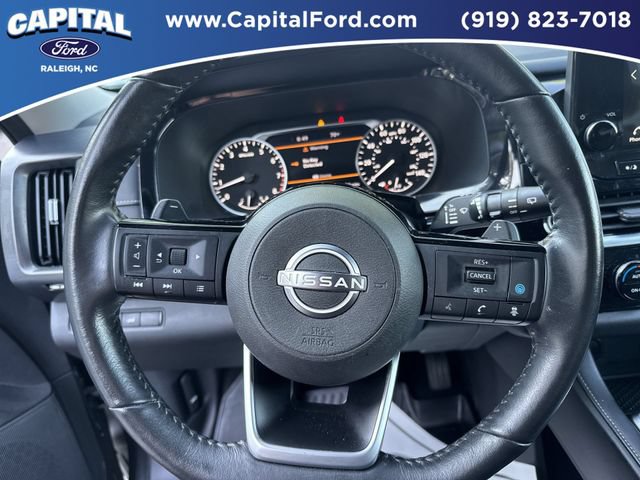 Used 2022 Nissan Pathfinder SL FWD image 24