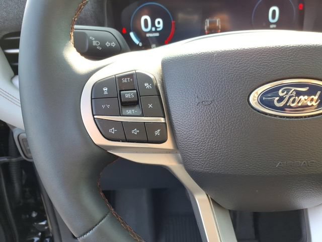 Certified 2025 Ford Explorer Active w/ Active Comfort Package AWD/4WD image 19