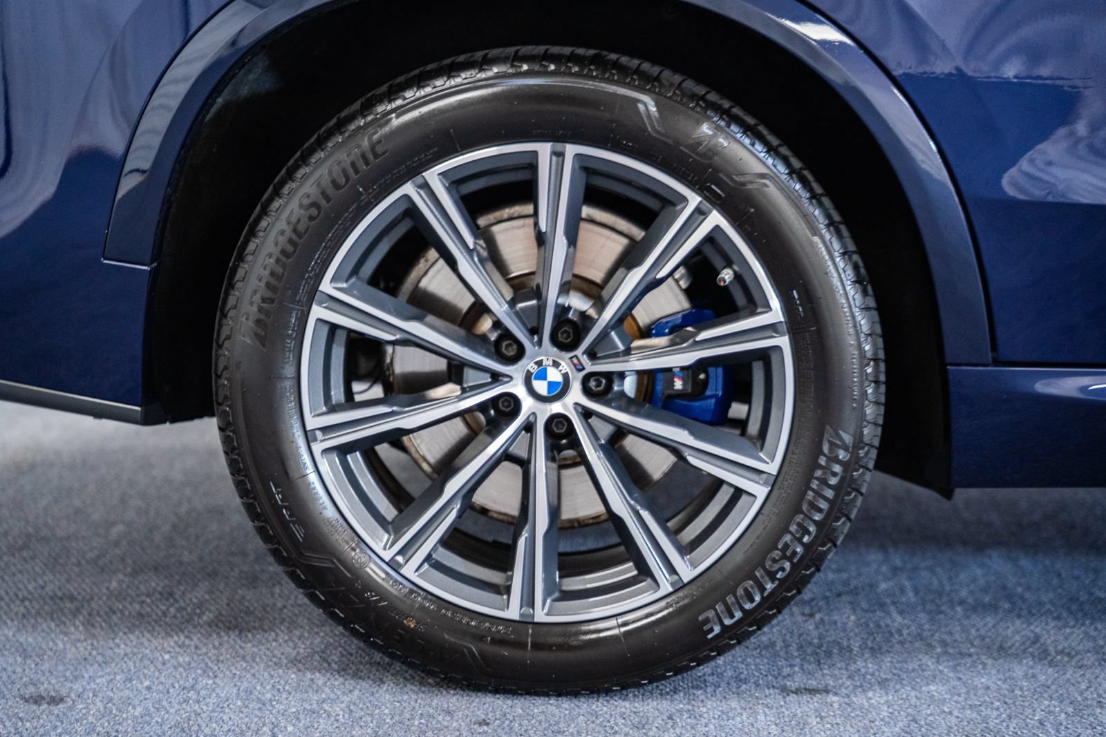 Used 2022 BMW X5 M50i w/ Premium Package AWD/4WD image 20