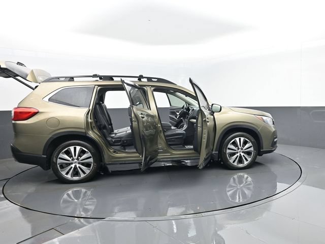 Used 2022 Subaru Ascent Limited w/ Technology Package AWD/4WD image 34