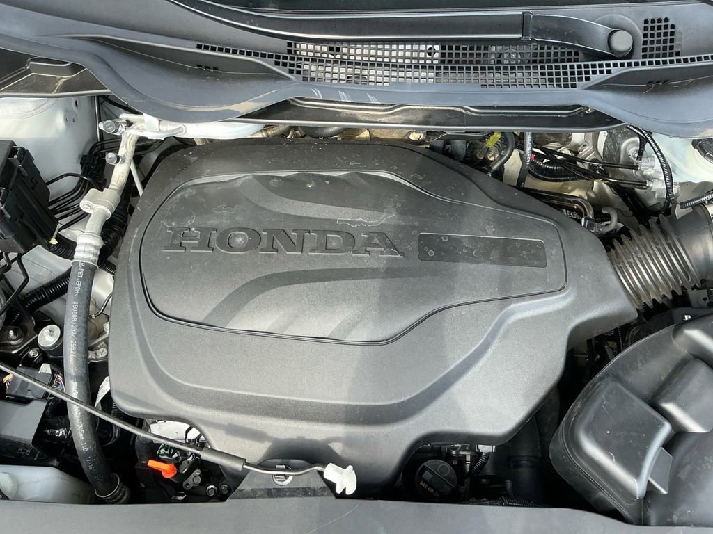Used 2022 Honda Odyssey Elite image 25