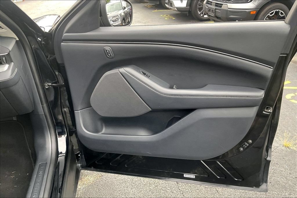 Certified 2023 Ford Mustang Mach-E Select w/ Comfort Package Lite AWD/4WD image 23