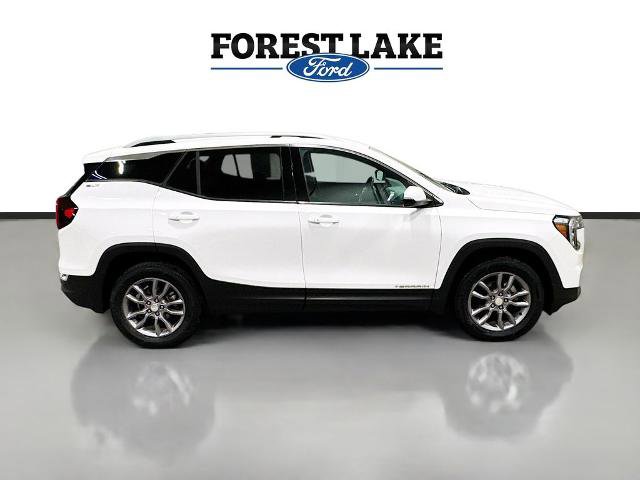 Used 2024 GMC Terrain SLT image 8