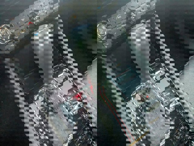 Used 2023 Jeep Compass Trailhawk image 25