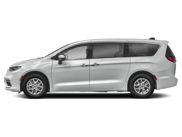 Used 2024 Chrysler Pacifica Touring-L FWD image 4