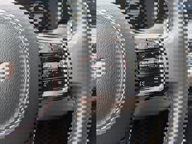 Used 2023 Kia Sorento SX image 20