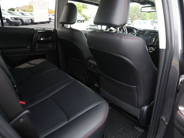 Used 2023 Toyota 4Runner TRD Off-Road Premium w/ Off Road Premium Plus Package AWD/4WD image 38