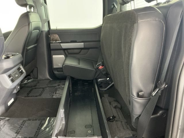 Certified 2025 Ford F450 Lariat w/ FX4 Off-Road Package AWD/4WD image 32