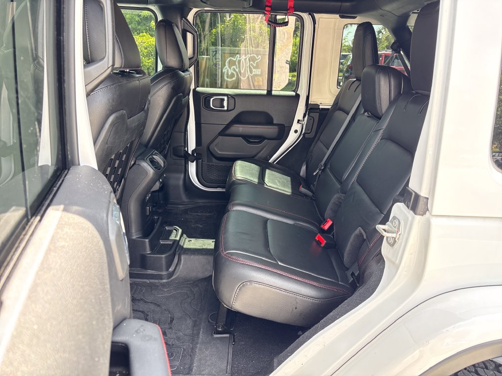 Used 2023 Jeep Wrangler Unlimited Rubicon w/ Xtreme 35 Tire Package AWD/4WD image 32