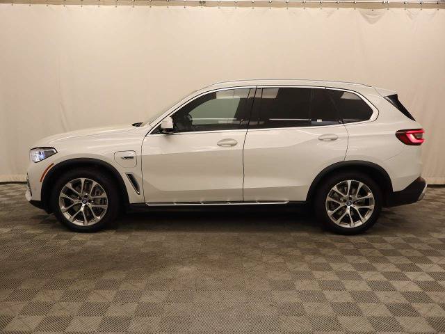 Used 2023 BMW X5 xDrive45e w/ Executive Package AWD/4WD image 14