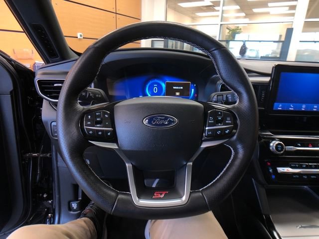 Certified 2022 Ford Explorer ST w/ Equipment Group 401A image 13