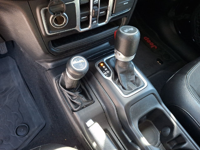 Used 2020 Jeep Wrangler Unlimited Sport AWD/4WD image 30