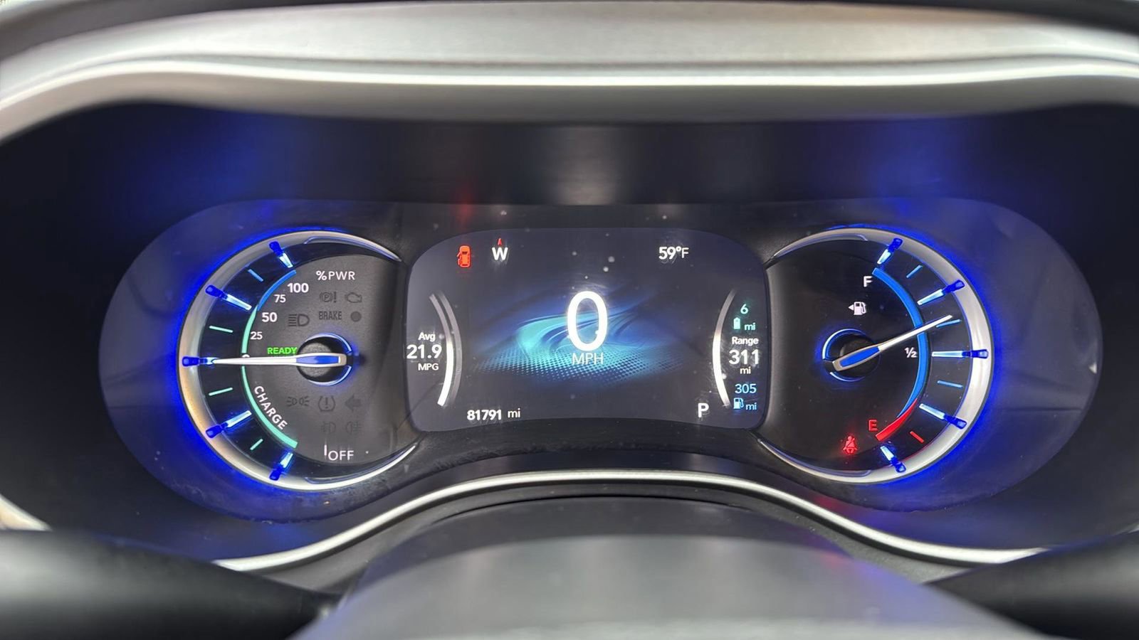 Used 2018 Chrysler Pacifica Touring Plus image 14