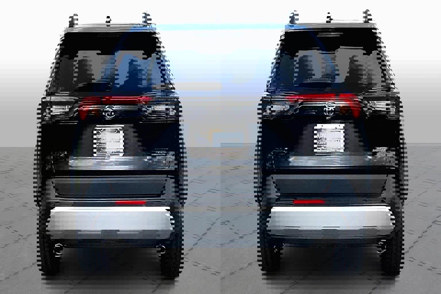 Used 2024 Toyota RAV4 Adventure image 3