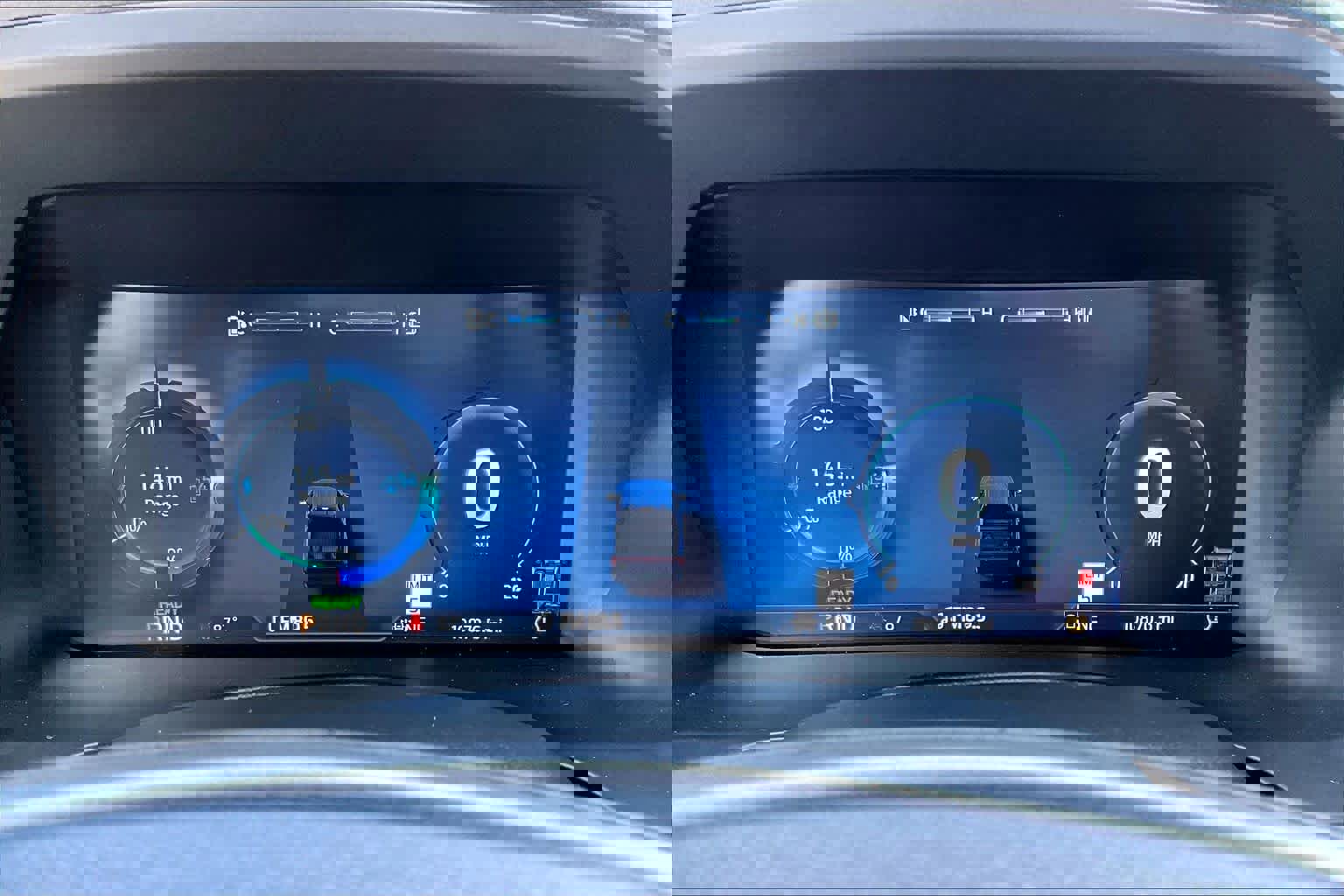 Certified 2025 Ford F150 Lightning Lariat w/ Max Trailer Tow Package image 25