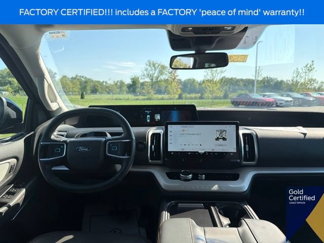 Certified 2025 Ford Expedition Active AWD/4WD image 25