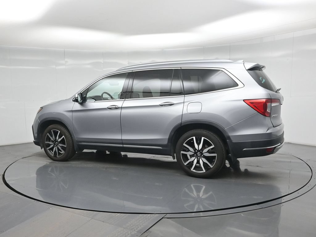 Used 2022 Honda Pilot Touring image 3