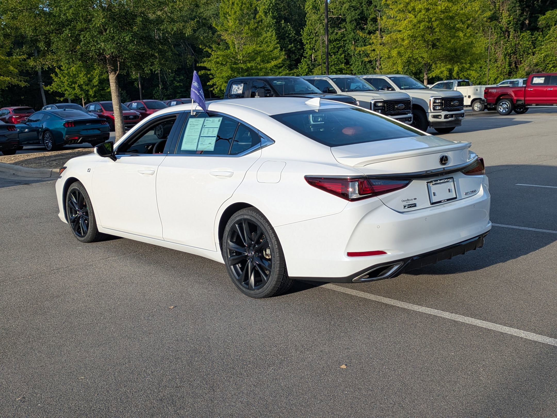Used 2022 Lexus ES 350 F Sport w/ Accessory Package 2 FWD image 6
