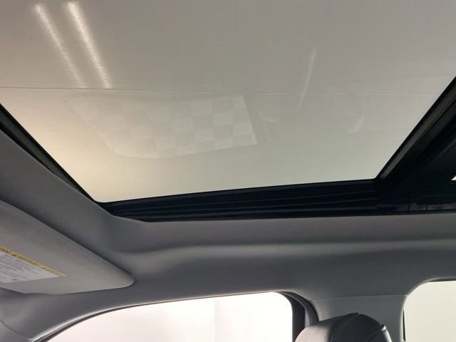 Certified 2025 Ford F350 Lariat w/ Black Appearance Package image 24